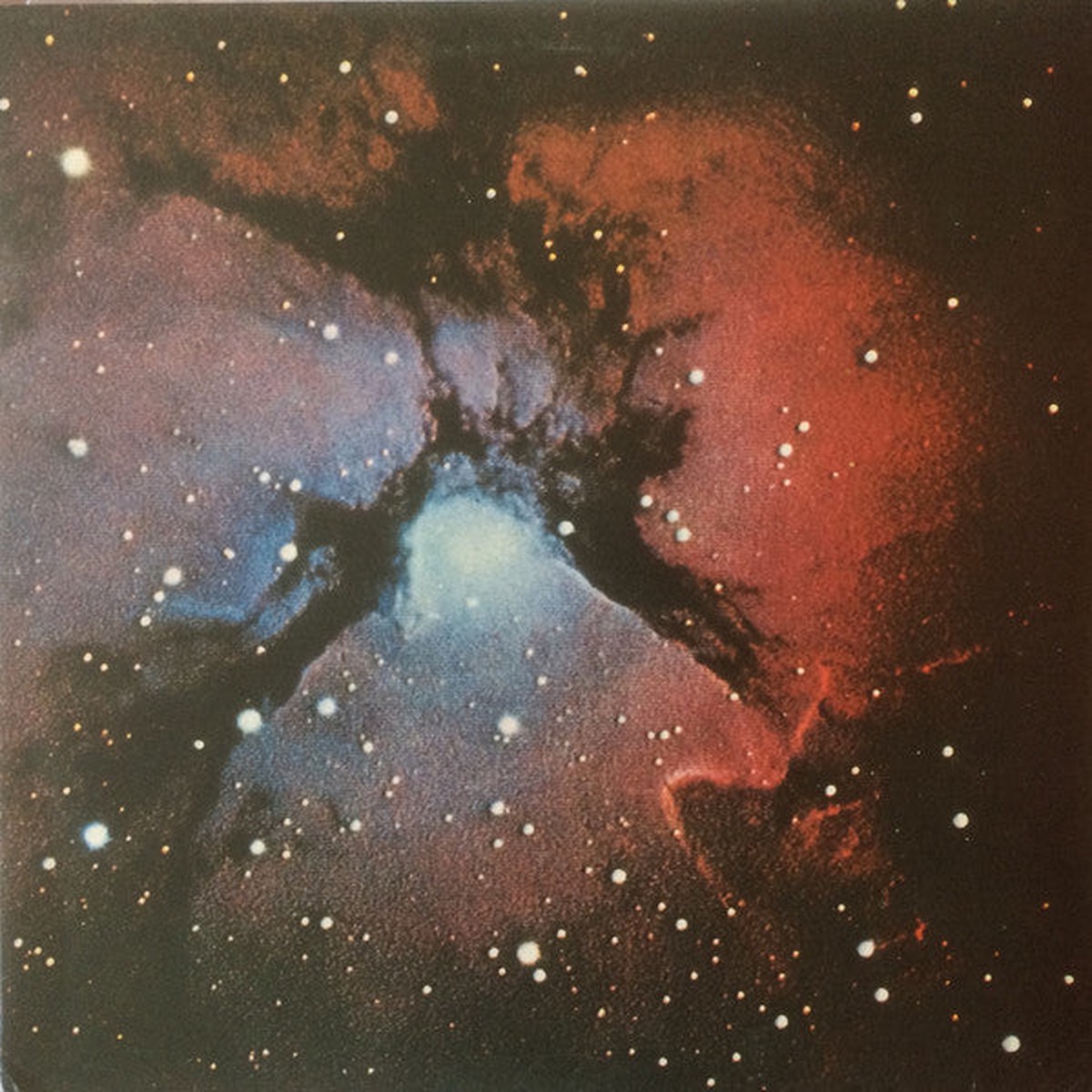 KING CRIMSON – ISLANDS (UK REPRESS/NO TITLE) – LP